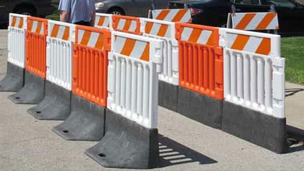 Strongwall ADA Pedestrian Barricade & Strongwall - LCD